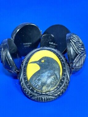 Vintage Hotcakes Design Black Resin Bird Crow Raven Stretch Bracelet